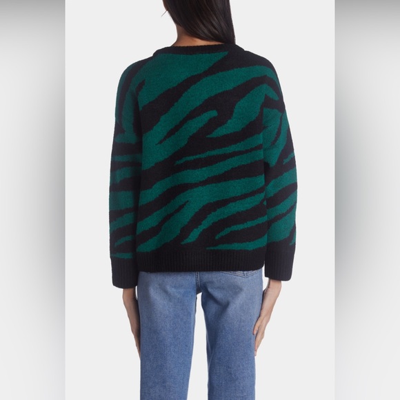 BRAND NEW NWT - Spring and Mercer - Green/Black Animal Print Sweater - Size XL - Picture 2 of 7